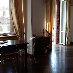 casa-florian.hotelitalianriviera.com/